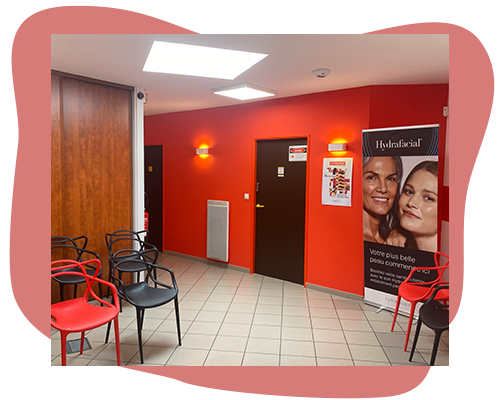 CENTRE-LASER-MEDICAL-HYDRAFACIAL-DIJON-SOIN-HYDRATANT-NETTOYANT-VISAGE-DIJON-EQUIPE-4